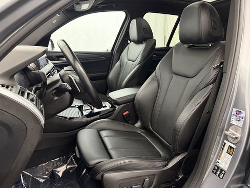 Used 2024 BMW X3 xDrive30i image 8