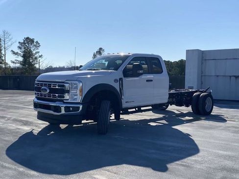 New 2026 Ford F550 4x4 Supercab Super Duty image 7