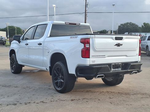Used 2025 Chevrolet Silverado 1500 LT Trail Boss w/ Protection Package AWD/4WD image 7