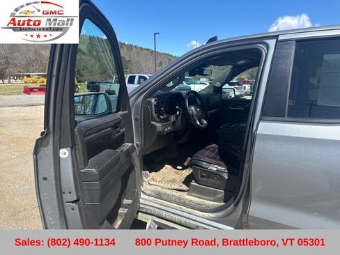 Used 2023 Chevrolet Silverado 1500 LT w/ Z71 Off-Road Package AWD/4WD image 13