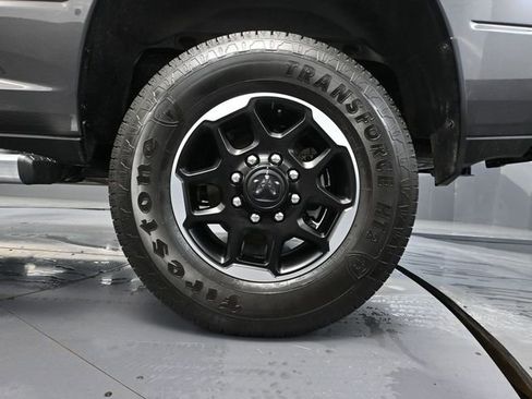 Used 2026 RAM 2500 Laramie AWD/4WD image 16