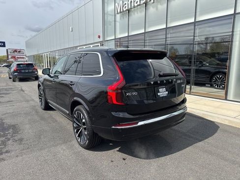 Used 2025 Volvo XC90 B6 Plus AWD/4WD image 3