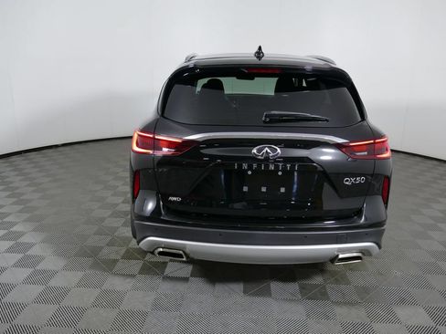Used 2023 INFINITI QX50 Luxe AWD/4WD image 4