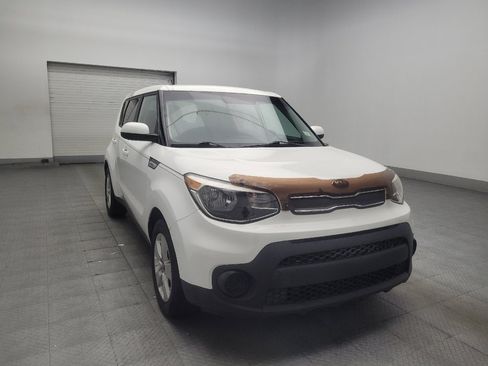 Used 2019 Kia Soul FWD image 13