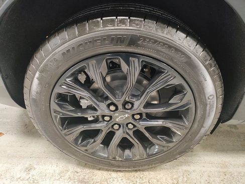 Used 2026 Chevrolet Blazer LT w/ Sound & Technology Package image 3