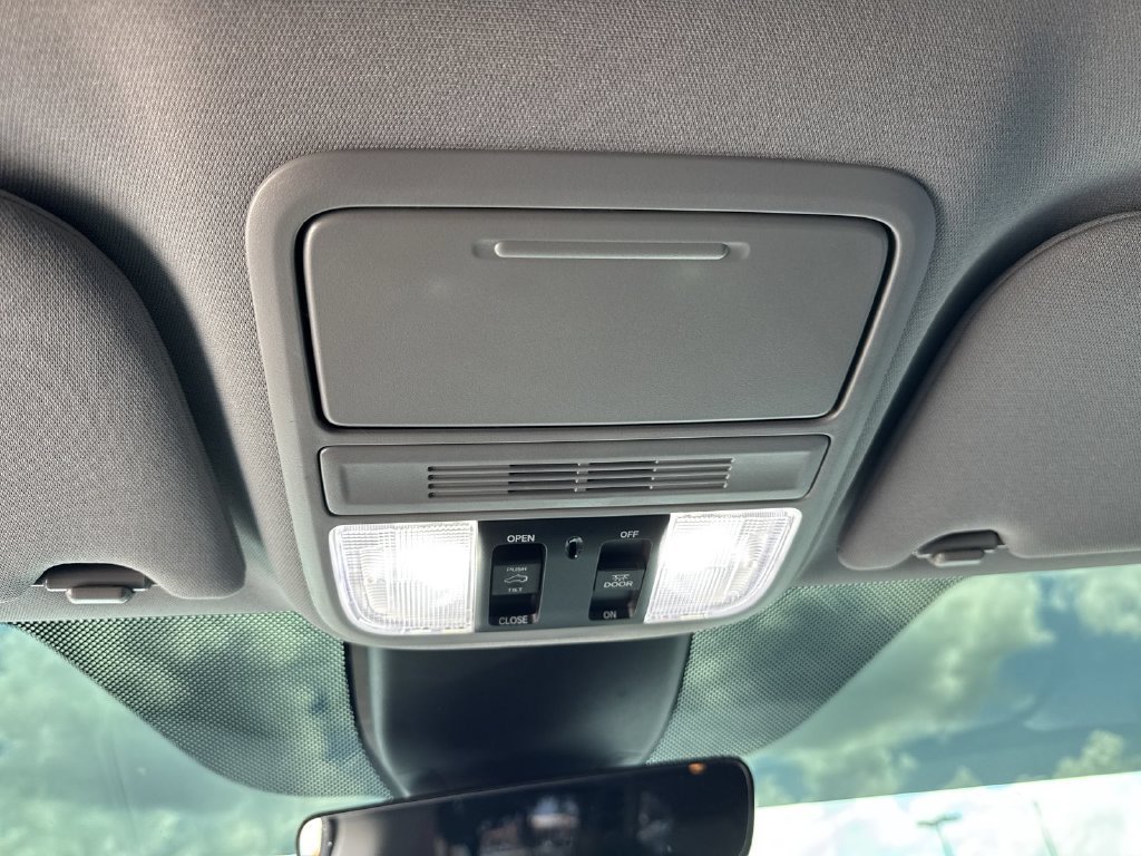 Used 2022 Honda Odyssey EX-L image 19