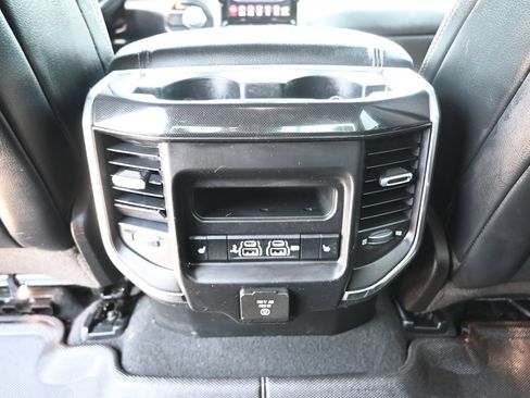 Used 2019 RAM 1500 Laramie RWD image 34