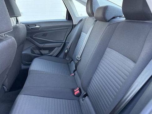 Certified 2025 Volkswagen Jetta S image 13