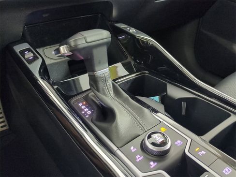 Used 2024 Kia Sorento SX image 22