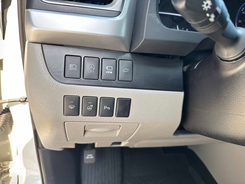 Used 2019 Toyota Highlander Limited Platinum image 33