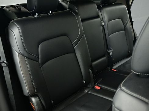 Used 2024 Nissan Pathfinder SL AWD/4WD image 66