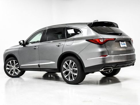 Used 2024 Acura MDX SH-AWD w/ Technology Package image 29