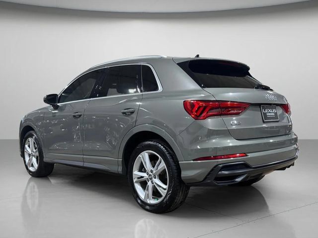 Used 2020 Audi Q3 2.0T Premium w/ Convenience Package AWD/4WD image 6