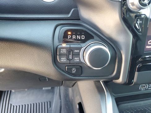 Certified 2025 RAM 1500 Big Horn AWD/4WD image 20