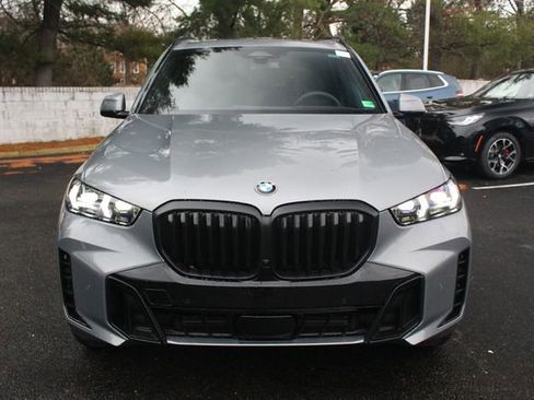 New 2026 BMW X5 xDrive40i w/ M Sport Package image 2