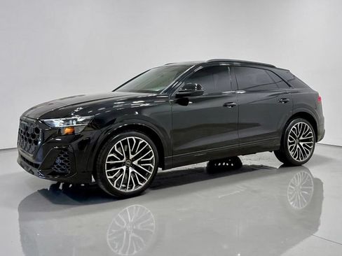 Used 2025 Audi SQ8 Premium Plus w/ 23" Wheel Package AWD/4WD image 5