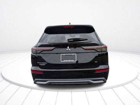 New 2026 Mitsubishi Outlander SE FWD image 4