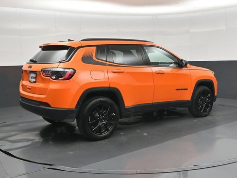 New 2026 Jeep Compass Latitude AWD/4WD image 26