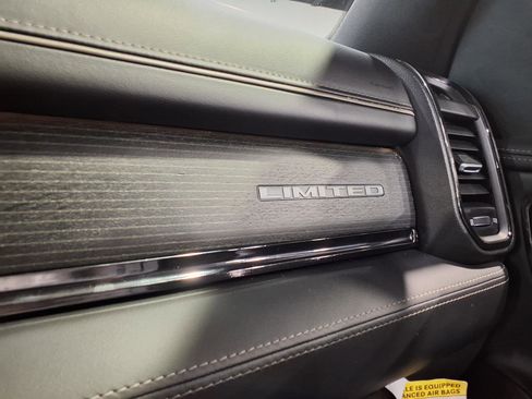 Used 2024 RAM 1500 Limited AWD/4WD image 14