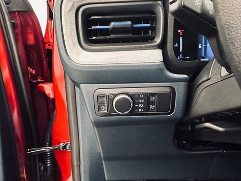 New 2025 Ford Maverick XLT w/ Equipment Group 301A image 37