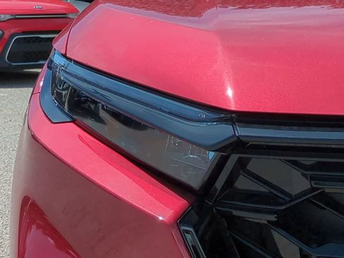 Used 2025 Honda CR-V Sport image 10