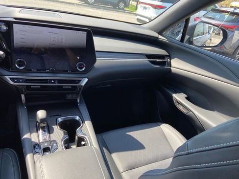 Certified 2023 Lexus RX 350 w/ Accessory Package (Z1) AWD/4WD image 16