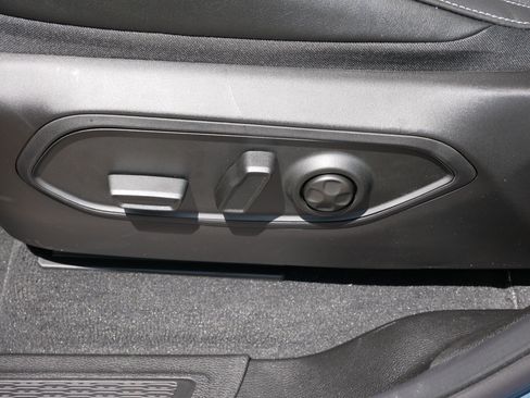 New 2026 Jeep Grand Cherokee L Limited AWD/4WD image 13