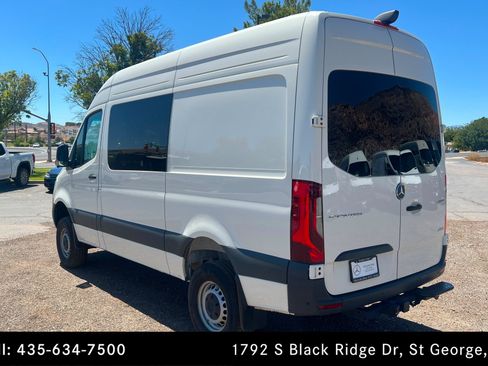 Used 2026 Mercedes-Benz Sprinter 2500 image 3