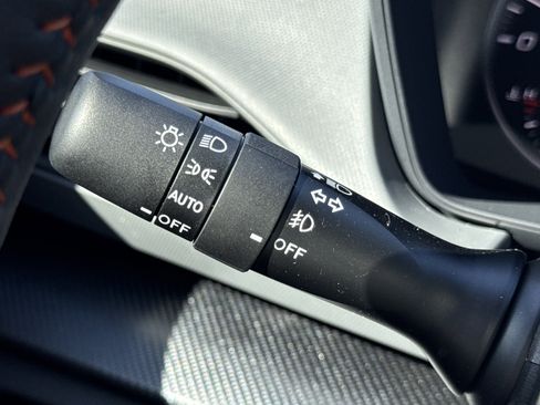 New 2026 Subaru Crosstrek 2.5i Limited image 17