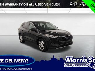 Used 2023 Ford Escape Active AWD/4WD video 1