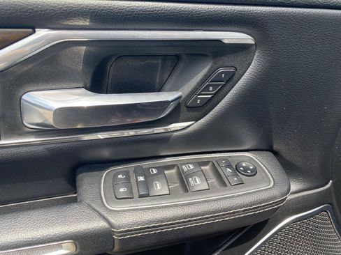 Used 2021 RAM 1500 Laramie AWD/4WD image 13