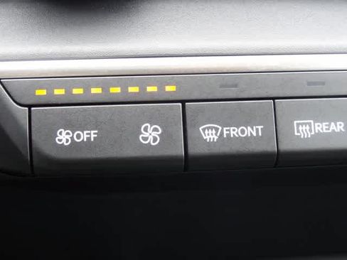 Used 2025 Kia K4 FWD image 28