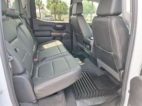 Used 2021 Chevrolet Silverado 1500 RST w/ Texas Edition Plus AWD/4WD image 18