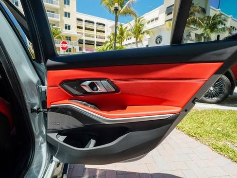 Used 2023 BMW M3 Competition w/ M Carbon Exterior Package AWD/4WD image 93