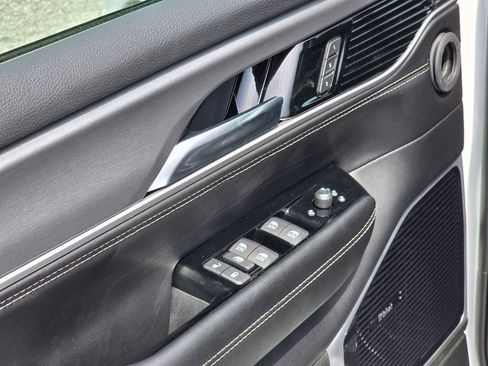 New 2026 Jeep Grand Wagoneer L Limited image 34