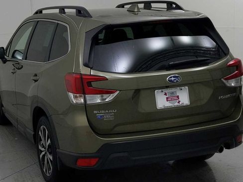 Certified 2023 Subaru Forester Limited AWD/4WD image 8