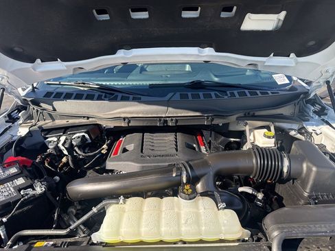 Used 2025 Ford F150 Raptor image 31