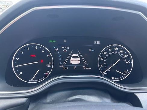 Used 2021 Toyota Avalon Touring FWD image 6
