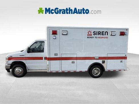 New 2026 Ford E-450 and Econoline 450 Super Duty w/ Ambulance Prep Package RWD image 3