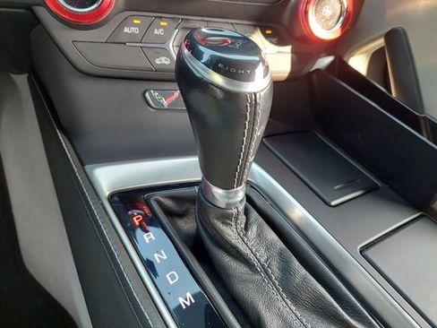 Used 2019 Chevrolet Corvette Stingray Coupe w/ 1LT RWD image 24