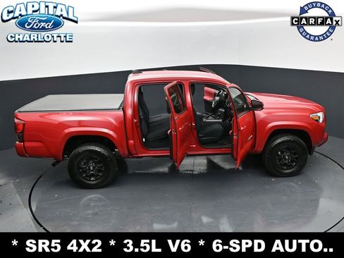 Used 2022 Toyota Tacoma SR5 w/ Technology Package image 29