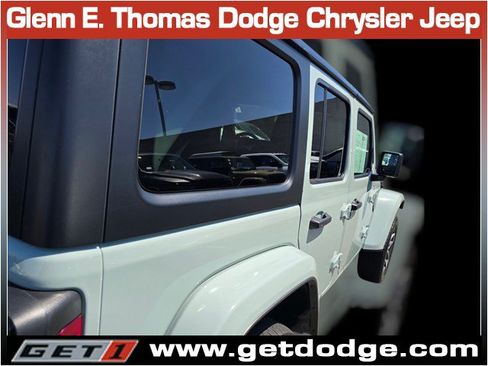 Certified 2024 Jeep Wrangler Unlimited AWD/4WD image 10