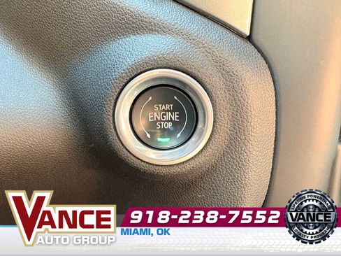 Used 2020 Chevrolet Silverado 1500 RST w/ Texas Edition AWD/4WD image 28