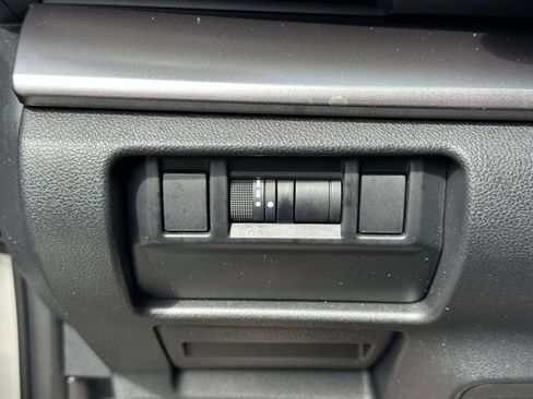 Certified 2024 Subaru Impreza 2.0i AWD/4WD image 31