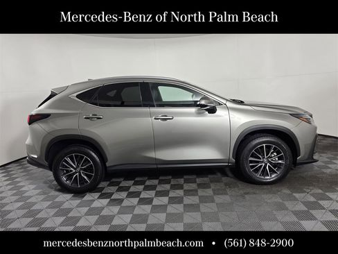 Used 2024 Lexus NX 250 FWD image 7