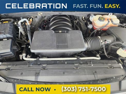 Used 2023 Chevrolet Suburban Premier image 17