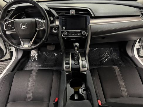 Used 2019 Honda Civic EX image 40