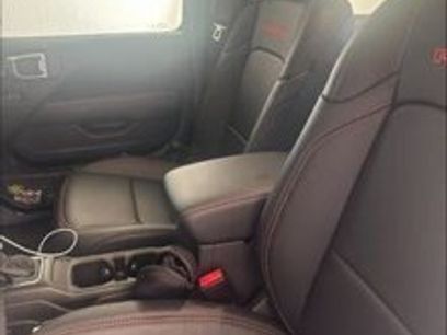 Used 2024 Jeep Wrangler Unlimited Rubicon w/ Technology Group