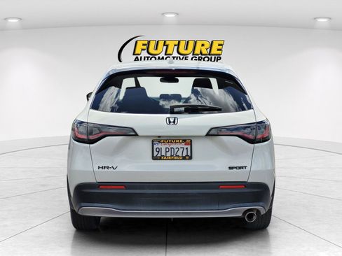 Used 2024 Honda HR-V Sport image 5