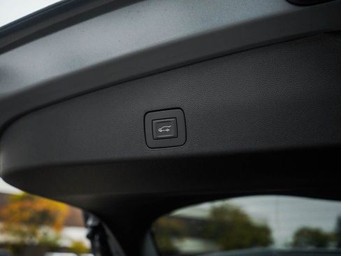 New 2026 Buick Encore GX Avenir w/ Avenir Technology Package image 9